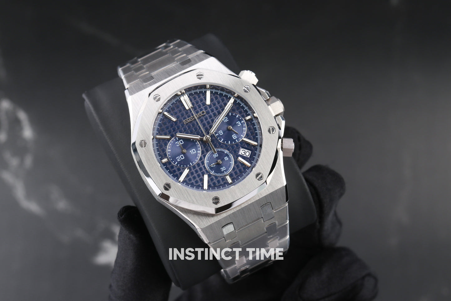 ROYAL SEIKOAK BLUE CHRONOGRAPH