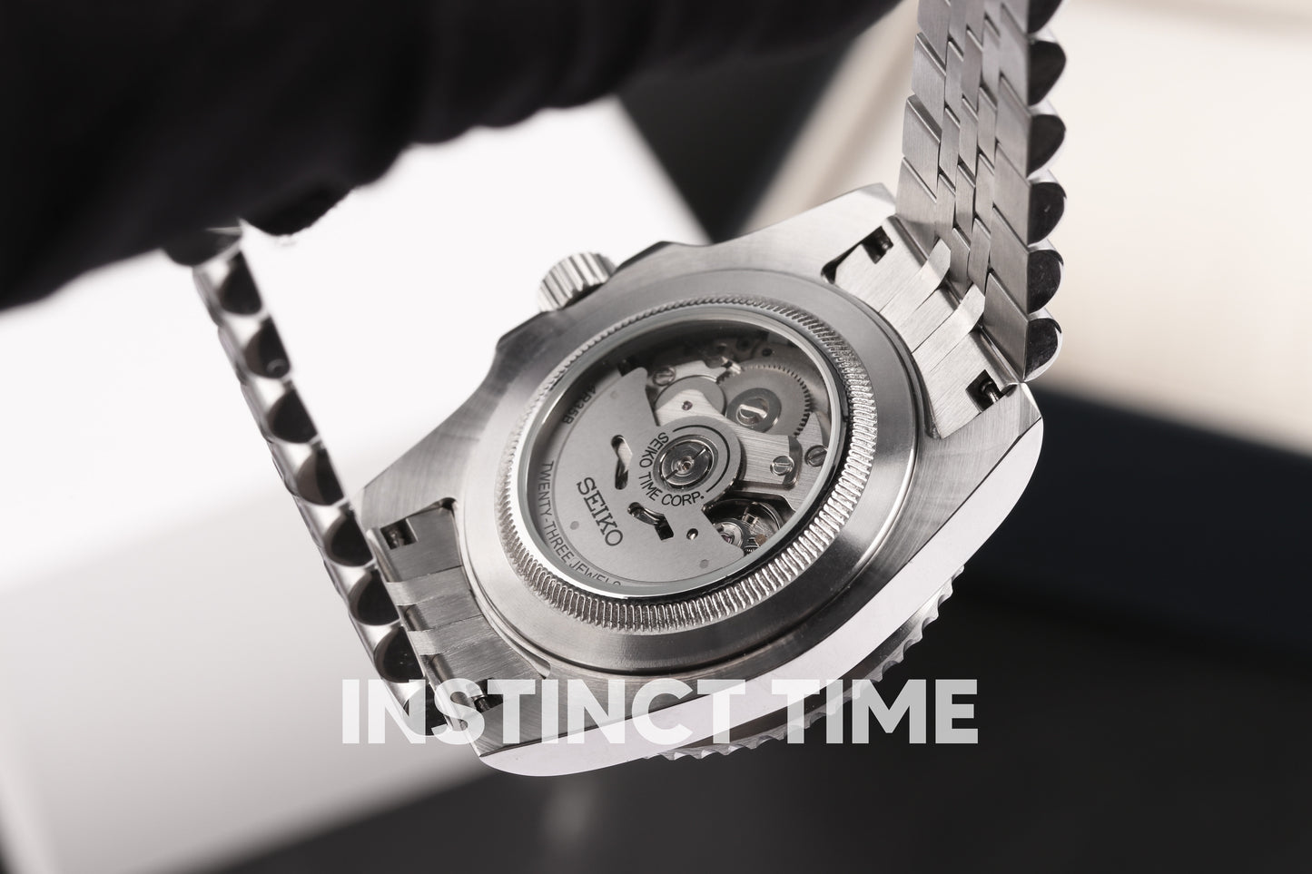 SEIKOJUST BLACK SUNBURST ARABIC 39MM
