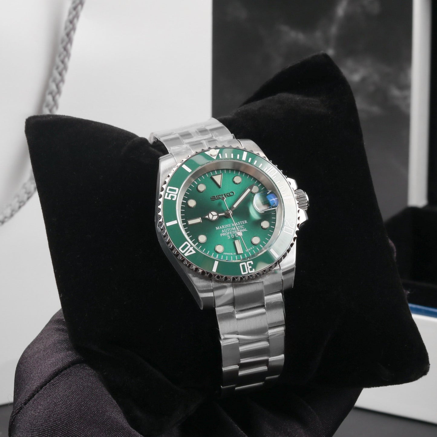 SEIKOMARINER HULK