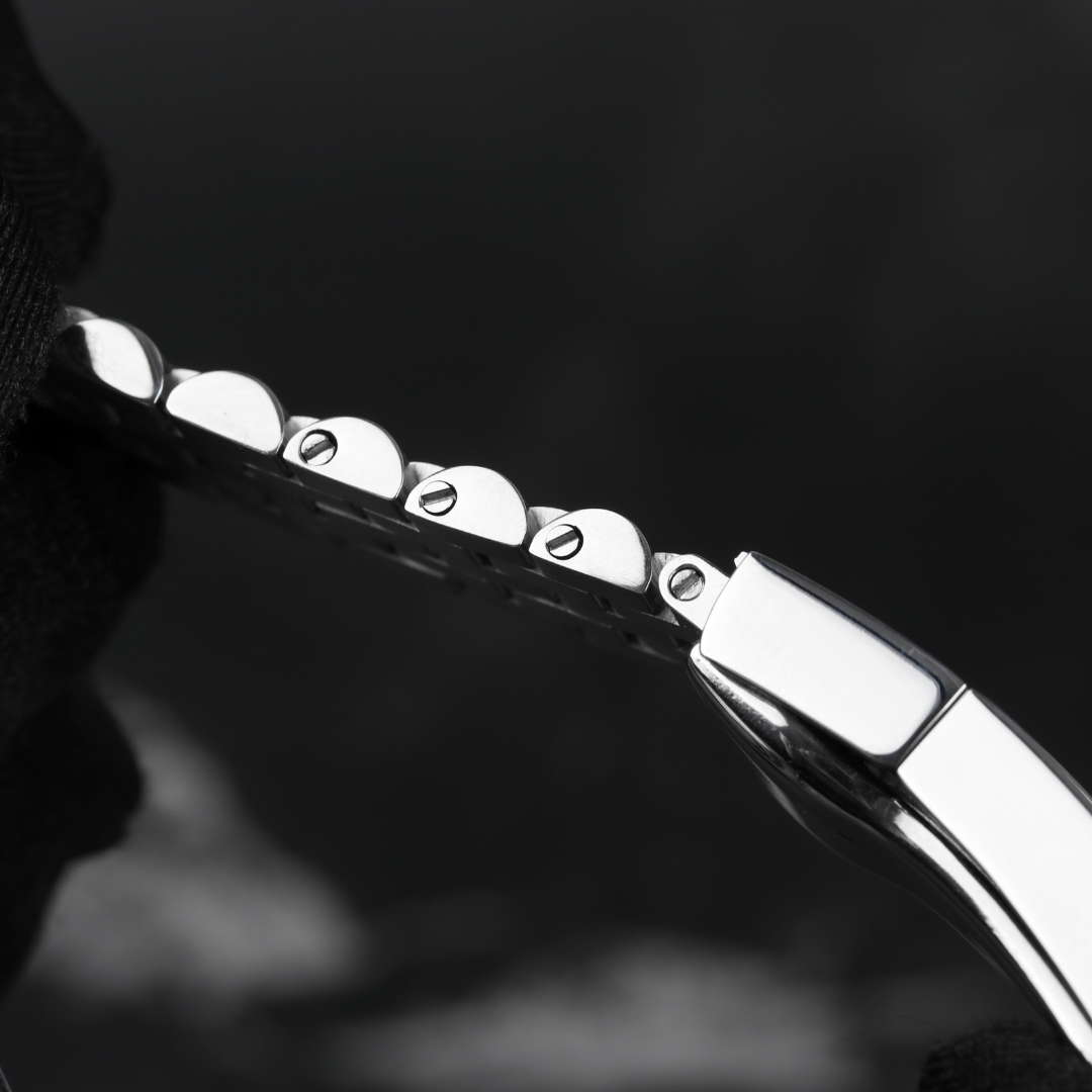 SEIKJUST NAVY BLUE 39MM