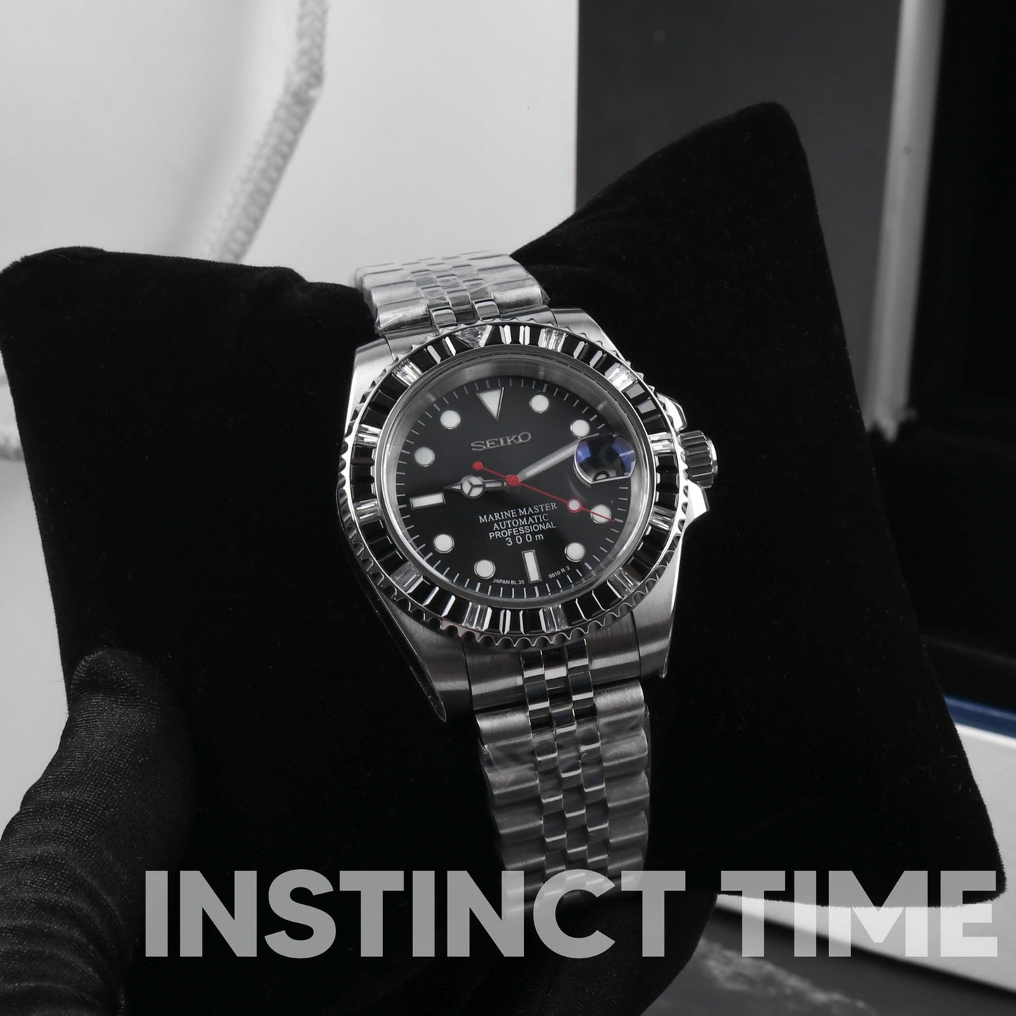 SEIKOMARINER ICED BLACK