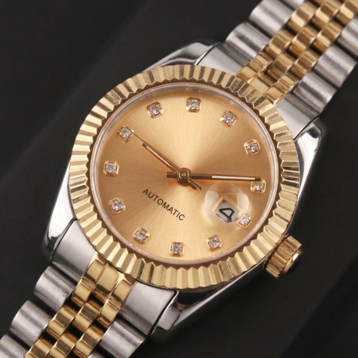 SEIKJUST GOLD DIAMOND DIAL 31mm