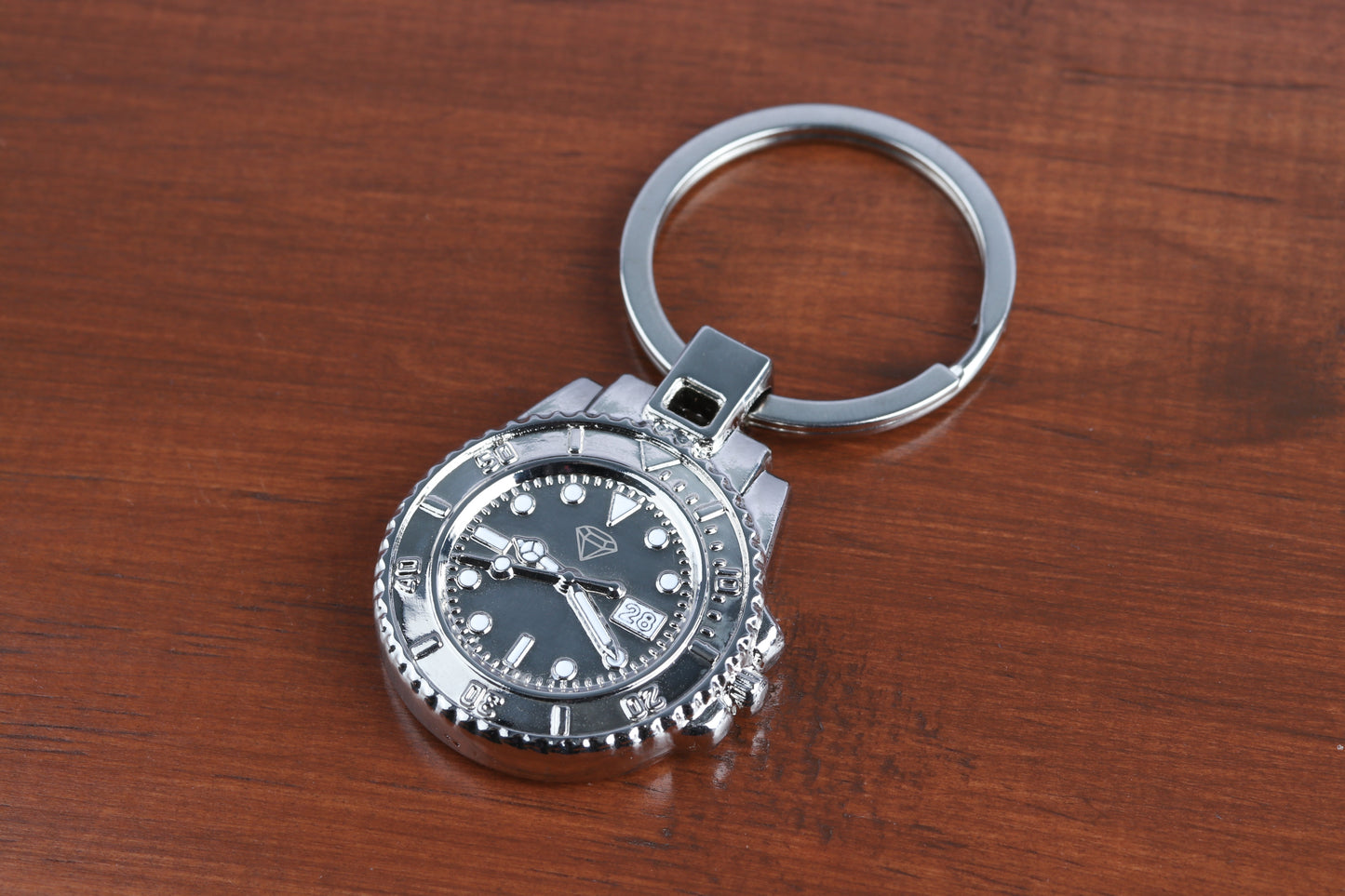 Limited-Edition SeikoMariner Keychain