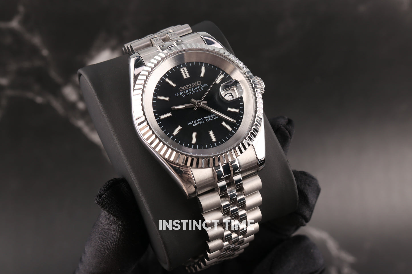 SEIKOJUST BLACK 39MM