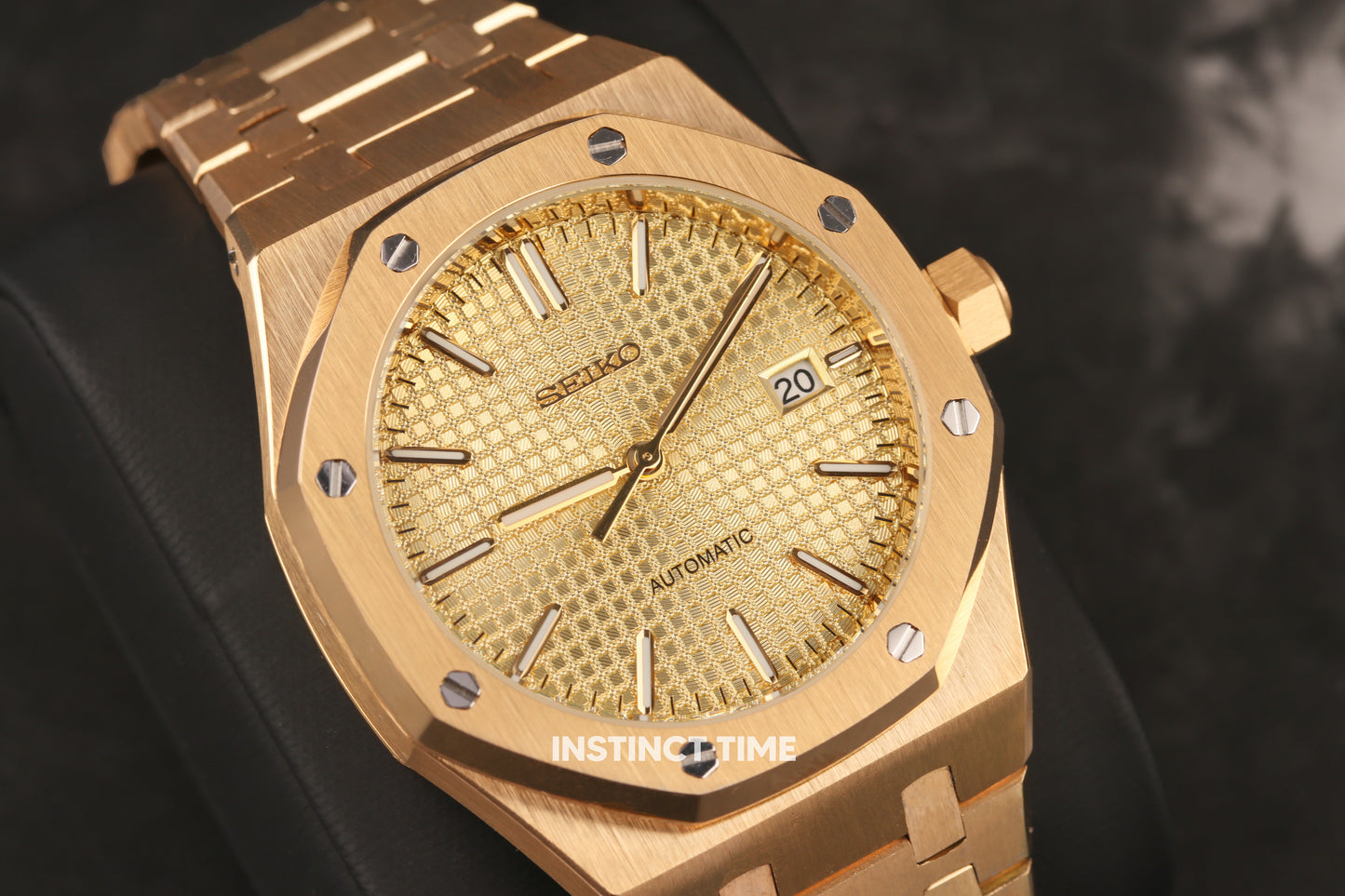 ROYAL SEIKOAK GOLD
