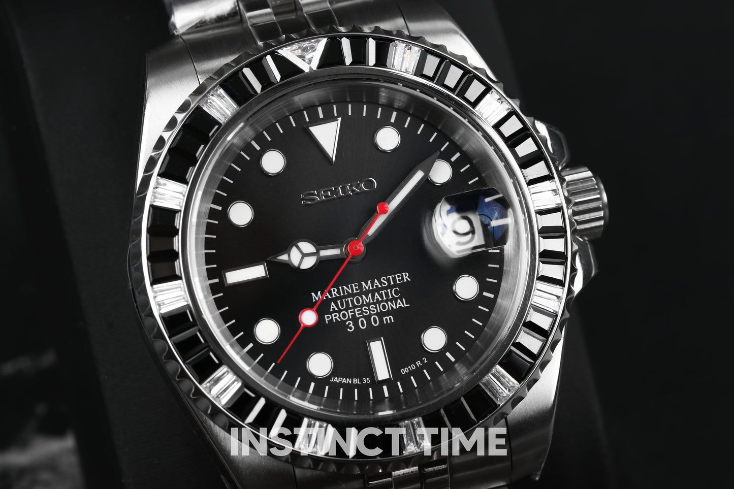 SEIKOMARINER ICED BLACK