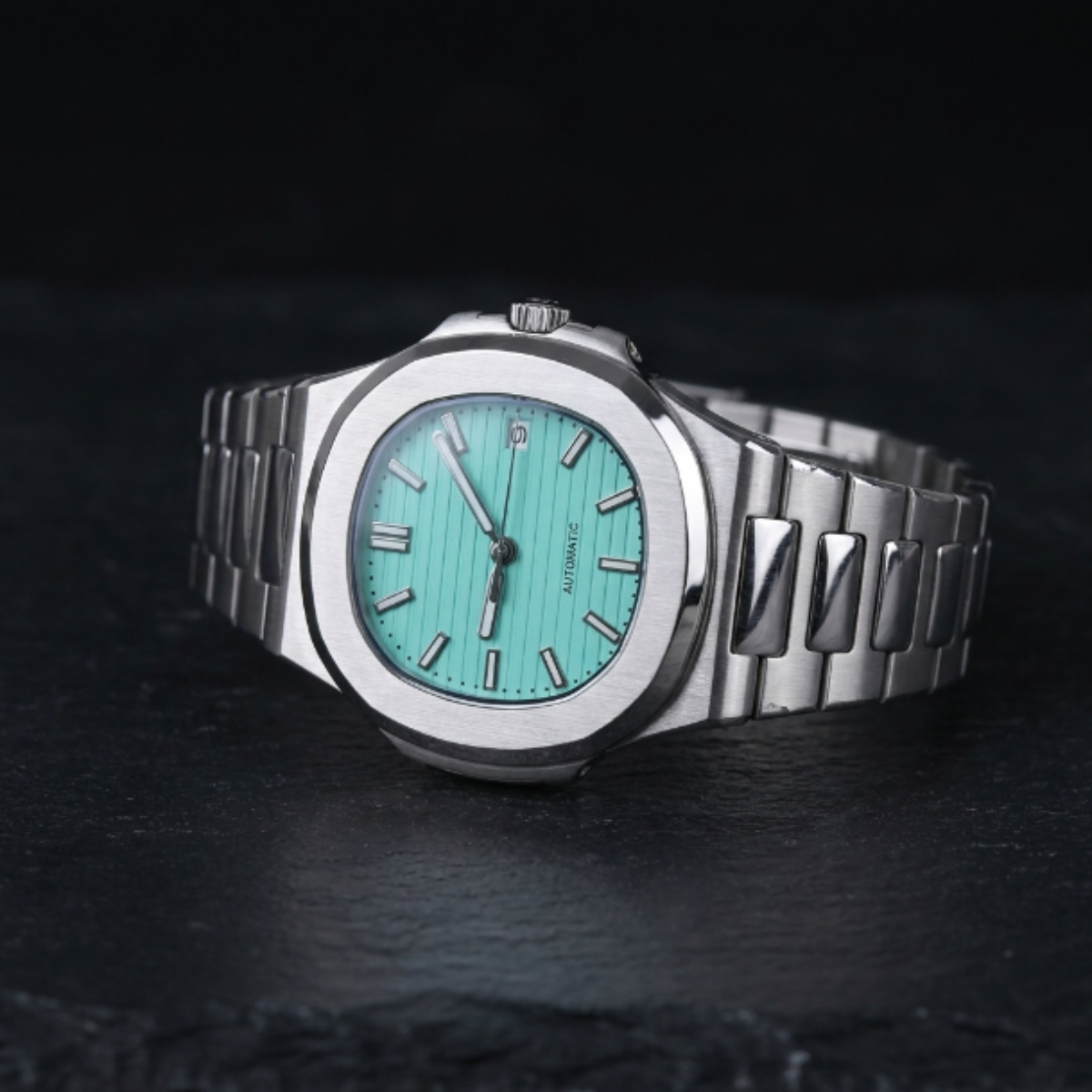 NAUTIKO TIFFANY BLUE