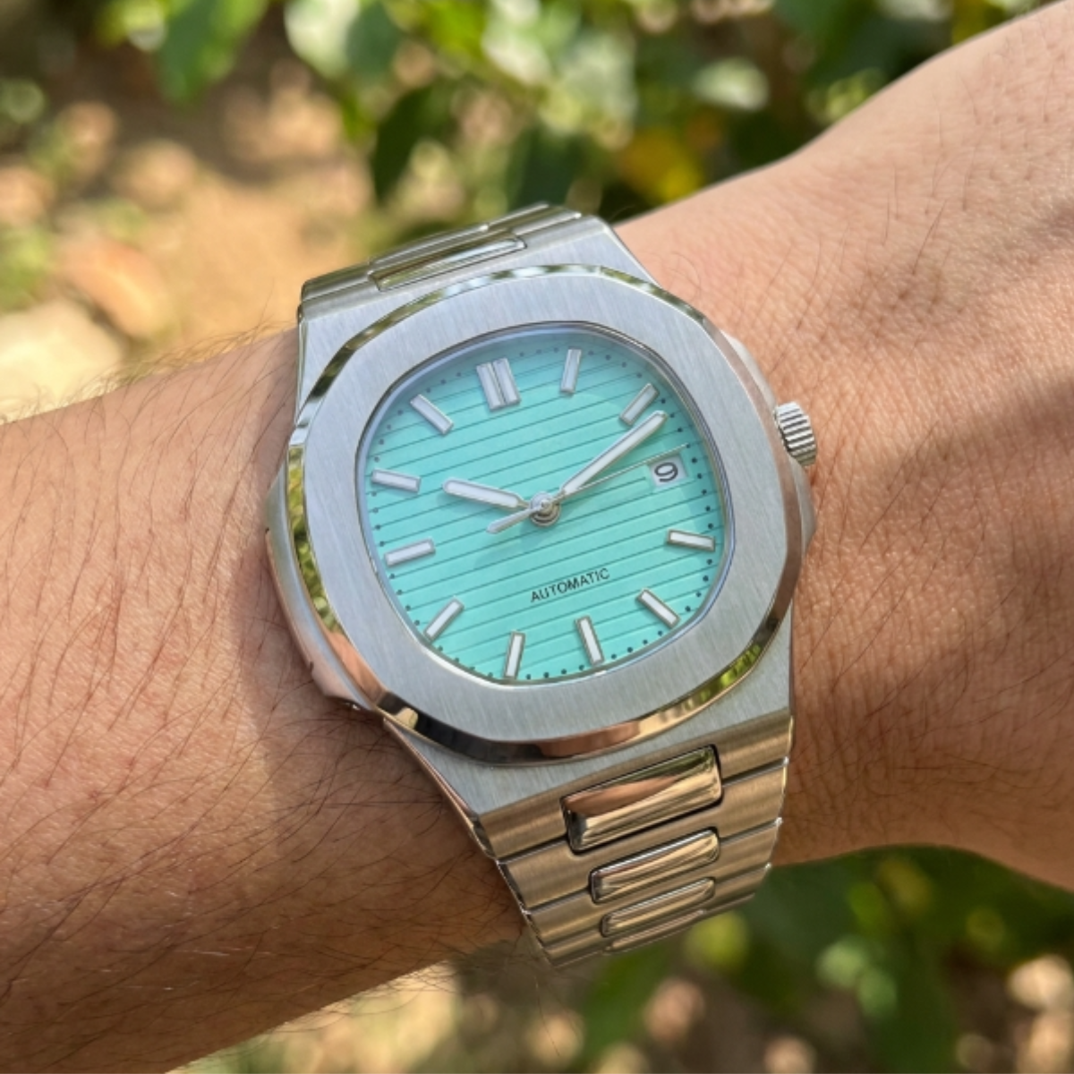 NAUTIKO TIFFANY BLUE