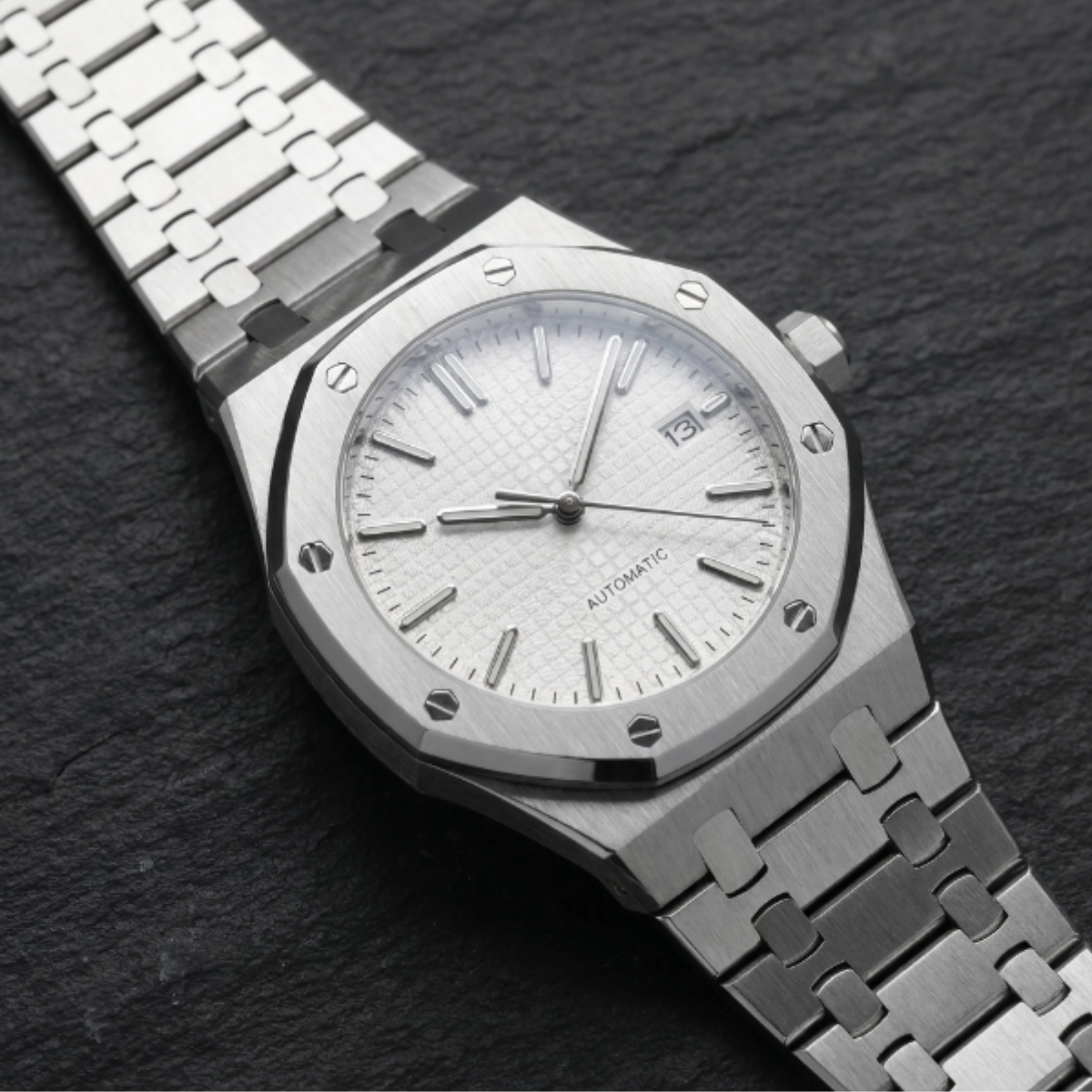 Oakline White