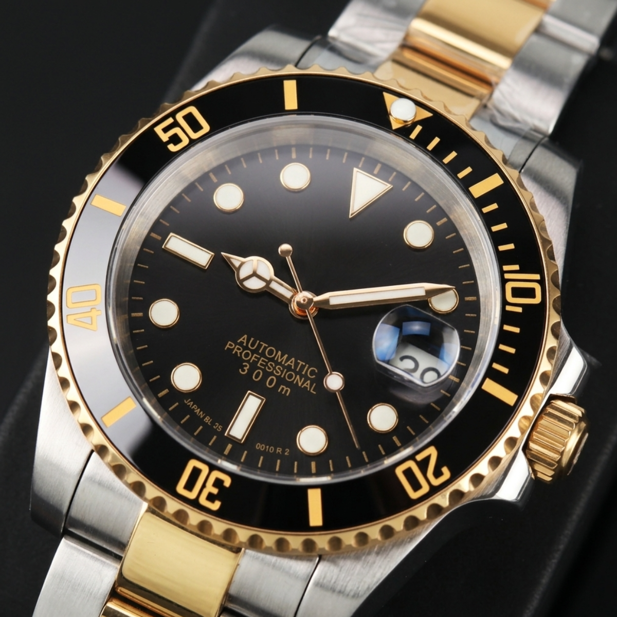 SEIKMARINER GOLD & BLACK