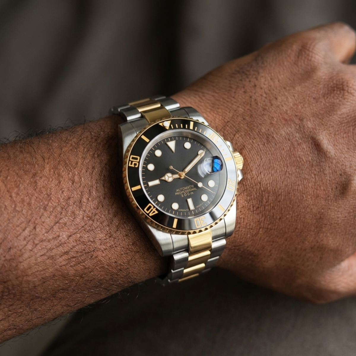 SEIKMARINER GOLD & BLACK