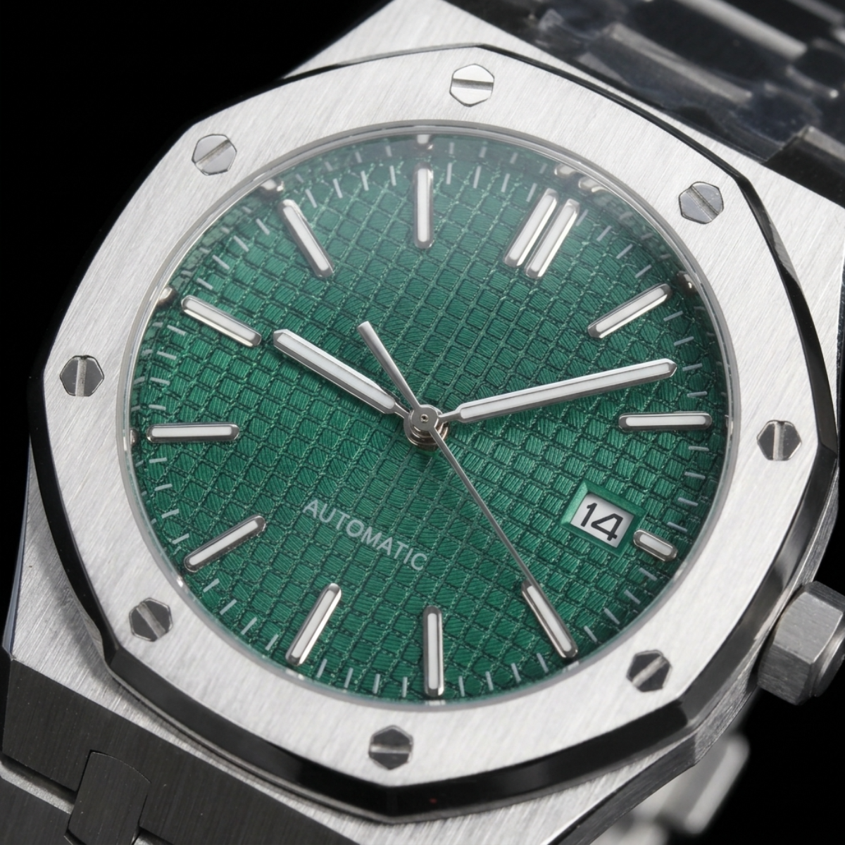 Oakline Green