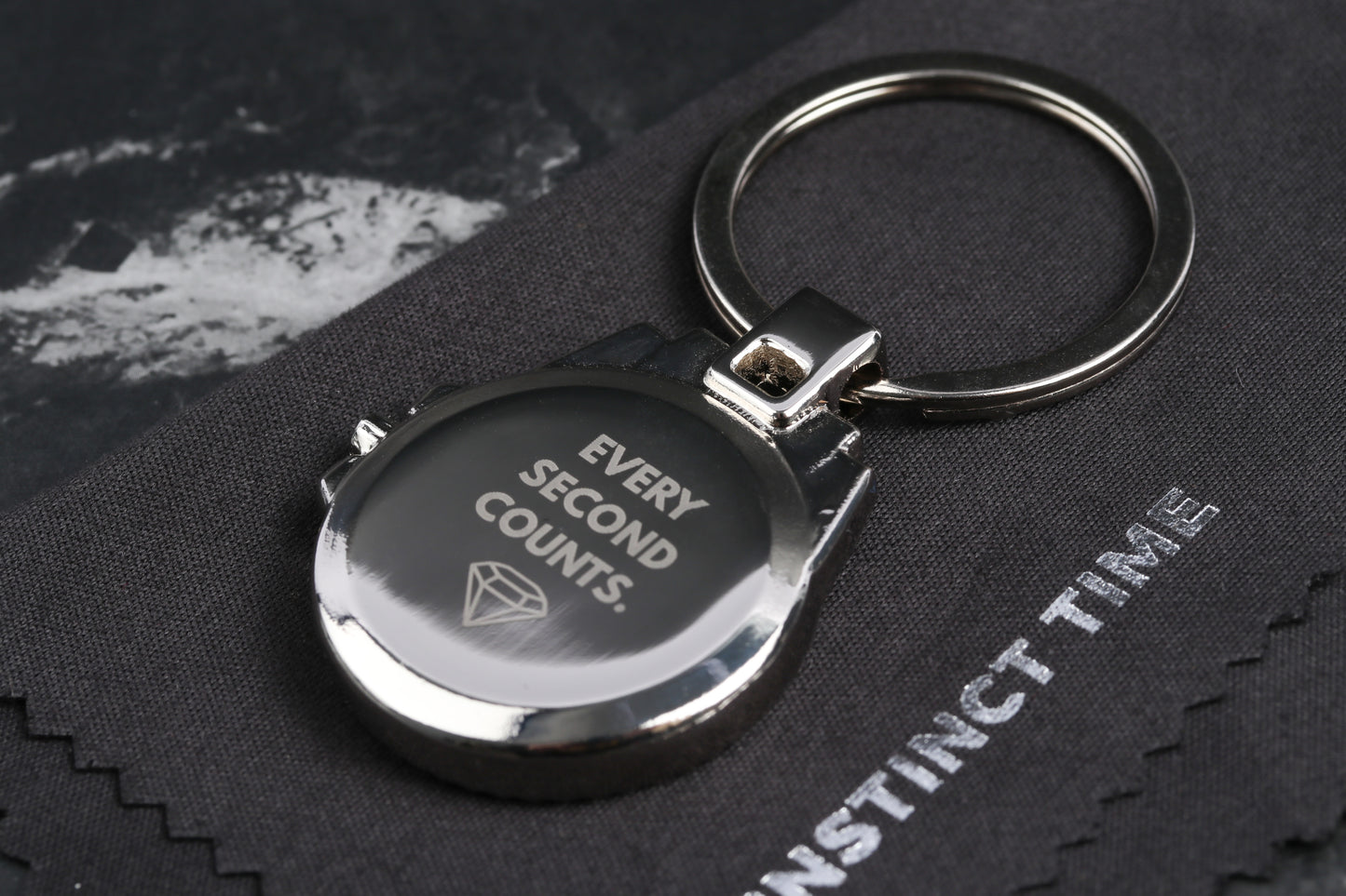 Limited-Edition SeikoMariner Keychain