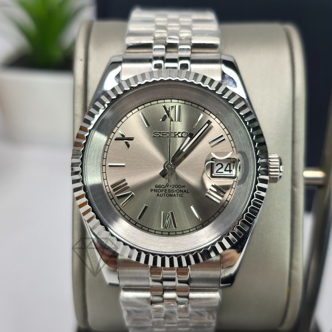 SEIKOJUST ROMAN GREY 39MM