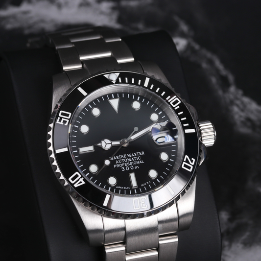 SEIKMARINER BLACK