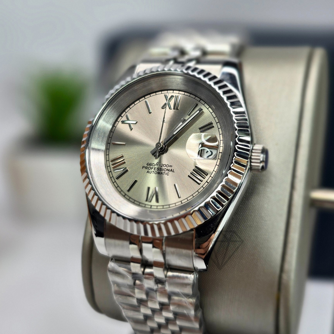 SEIKJUST ROMAN GREY 39MM