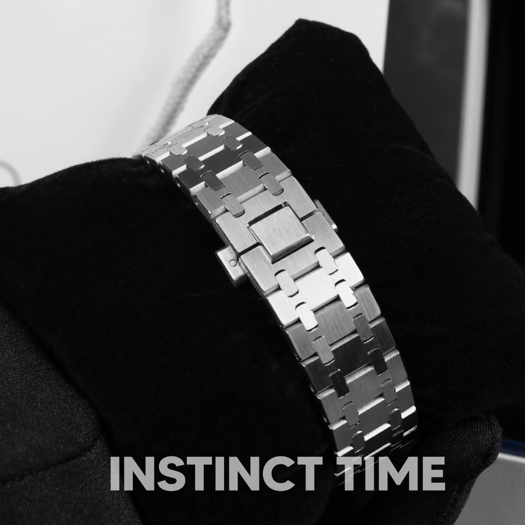 ROYAL SEIKOAK BLUE CHRONOGRAPH