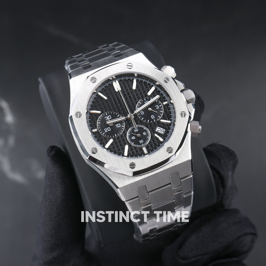 ROYAL SEIKOAK BLACK CHRONOGRAPH