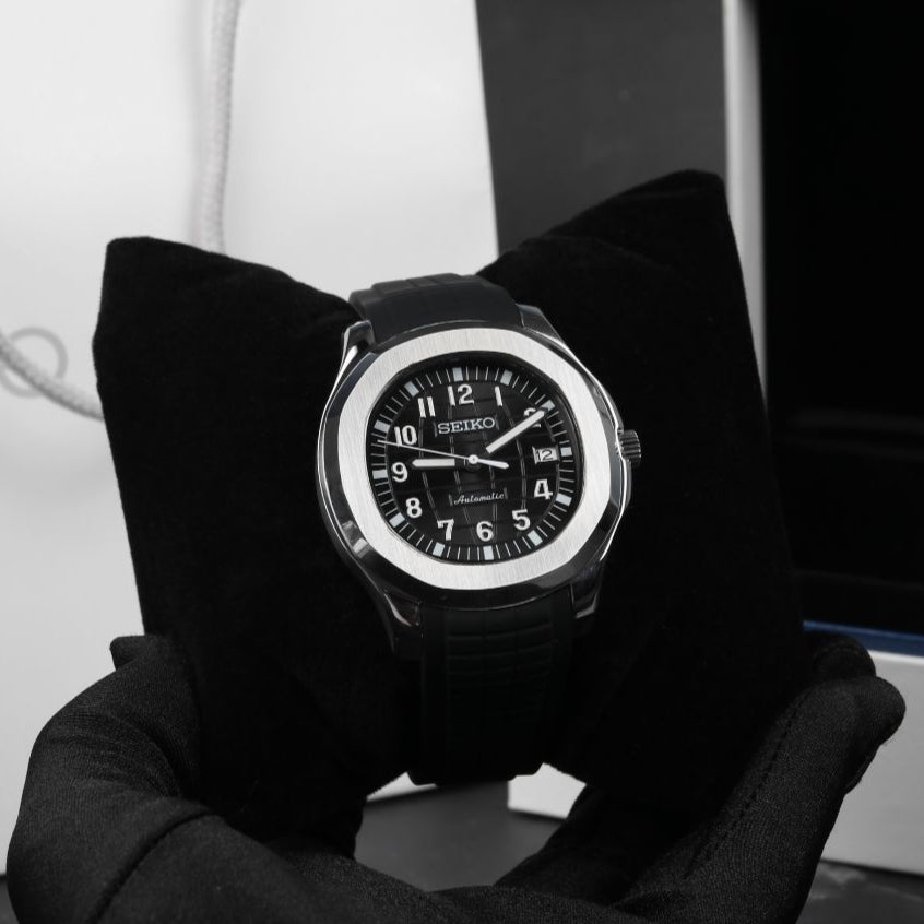 SEIKONAUT BLACK
