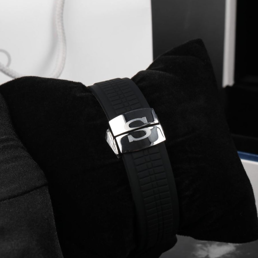 SEIKONAUT BLACK